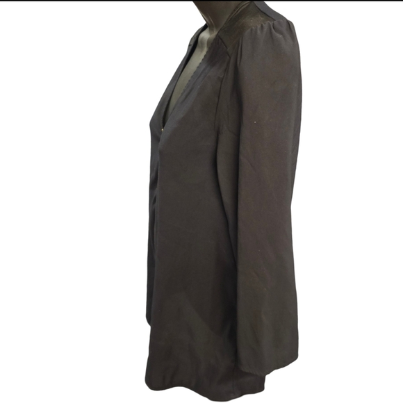 Express Women's Black Dress Shirt with Gold Zipper | Size XS - Picture 3 of 8